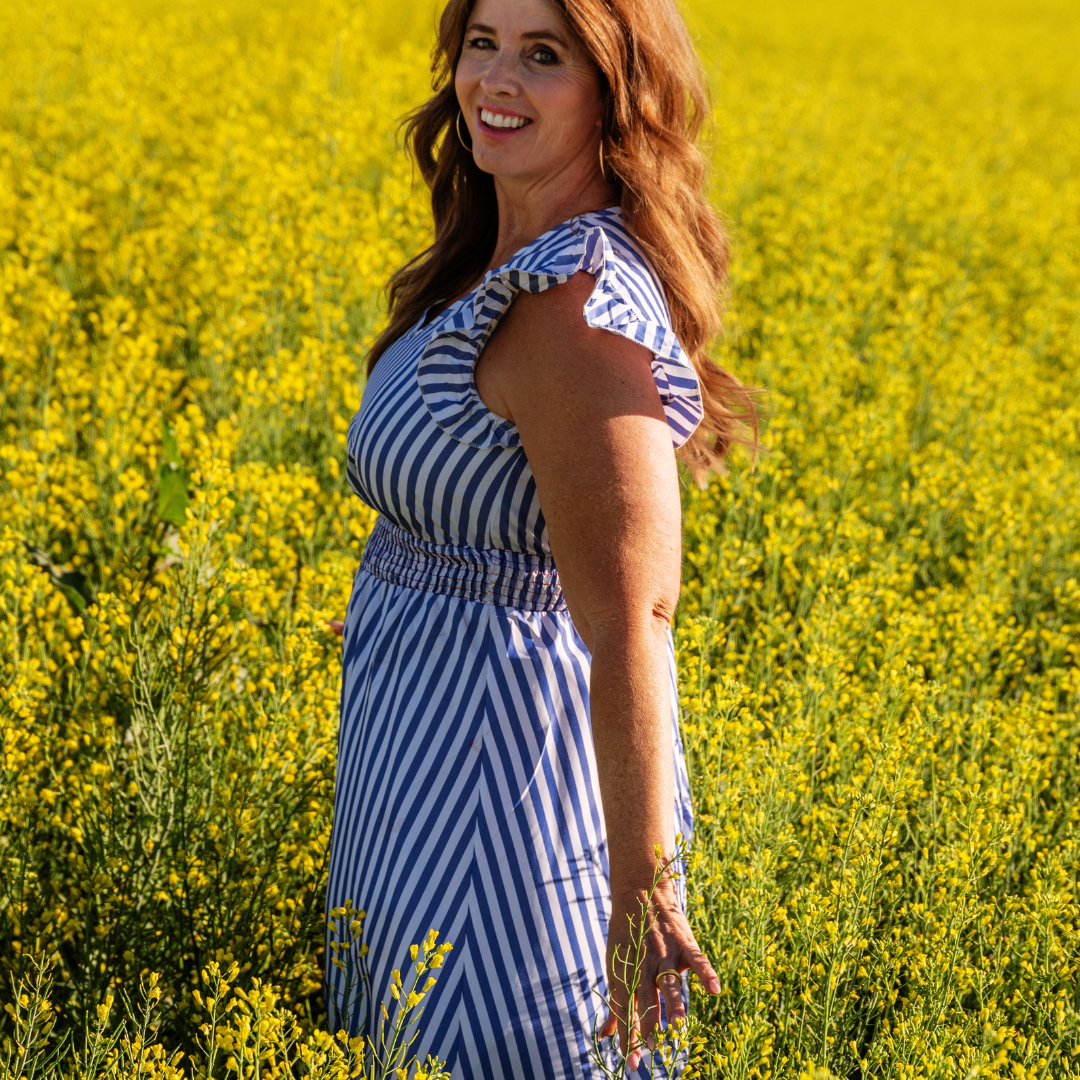 Dahlia Fields + Farm Photography Session - 1  hour